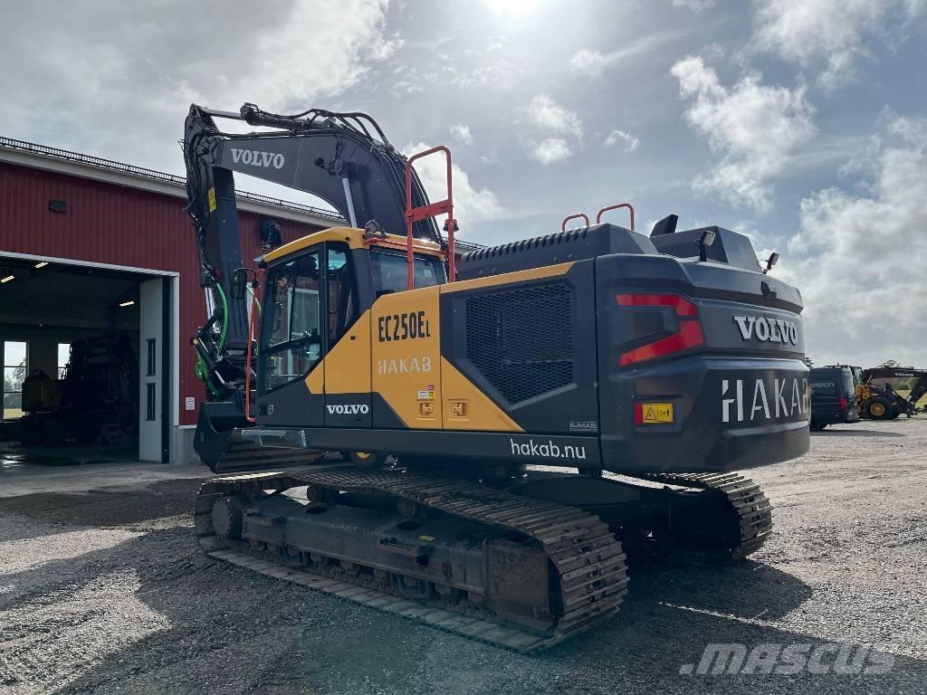 Volvo EC 250 EL Roomikekskavaatorid