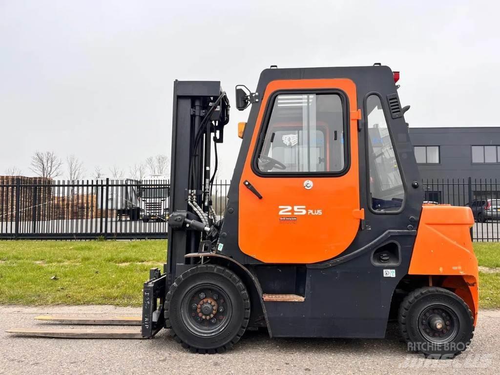Doosan D25G PLUS Kahveltõstukid - muud