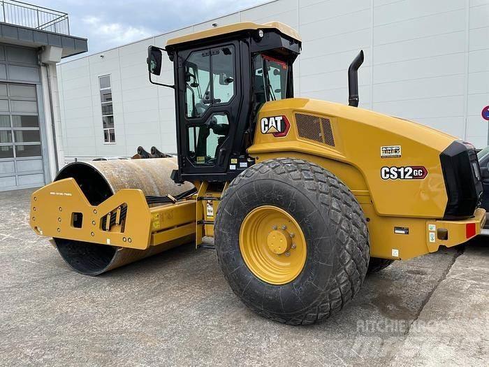 CAT CS 12GC Ühe trumliga rullid