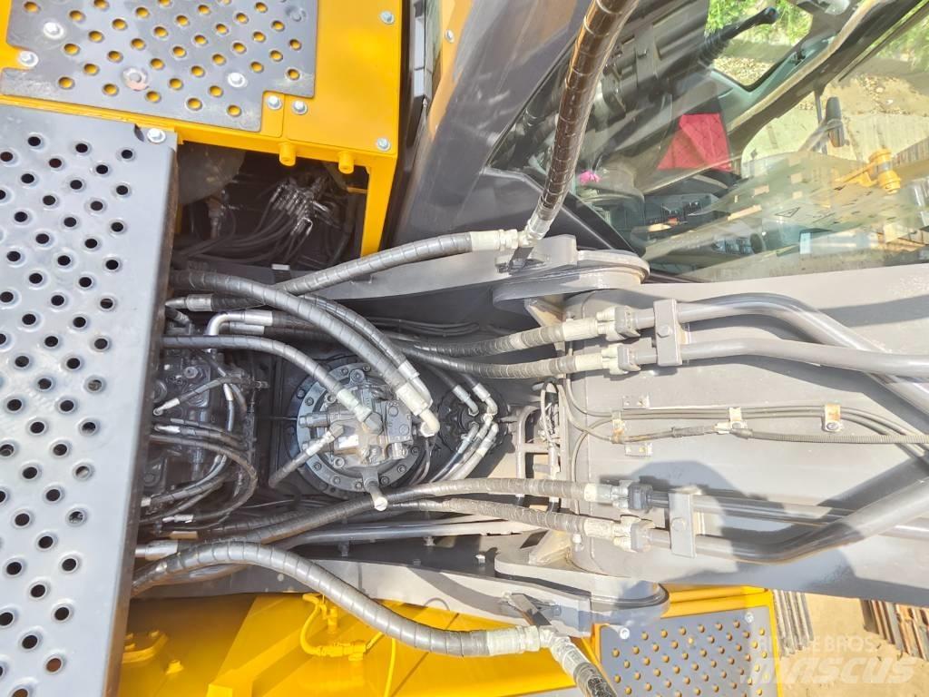 Volvo EC 250 D L Roomikekskavaatorid