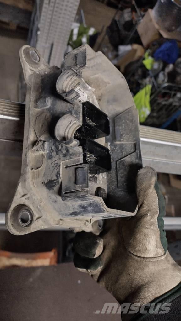 Volvo FCIOMM Elektroonikaseadmed