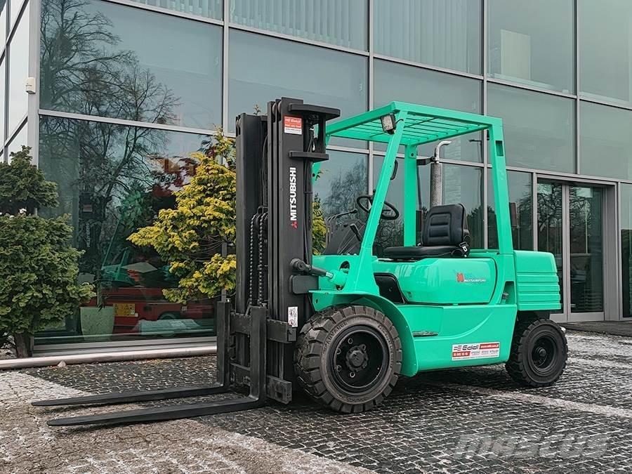 Mitsubishi DP30 Diiseltõstukid
