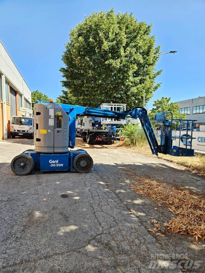 Genie Z 30/20 N RJ Iseliikuvad poomtõstukid