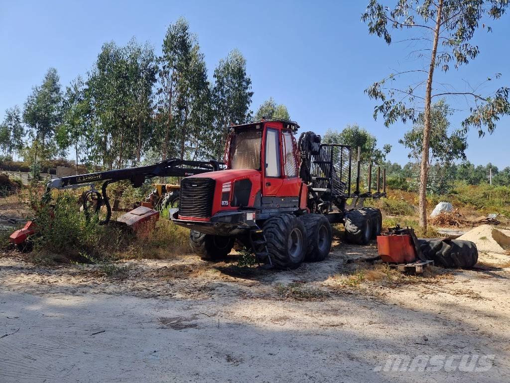 Komatsu 875 Forwarderid