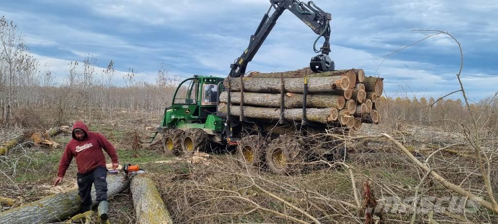 John Deere 1110 Forwarderid