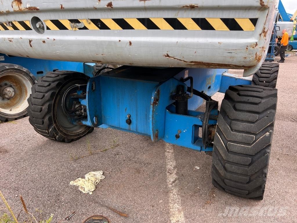 Genie S 65 Iseliikuvad poomtõstukid