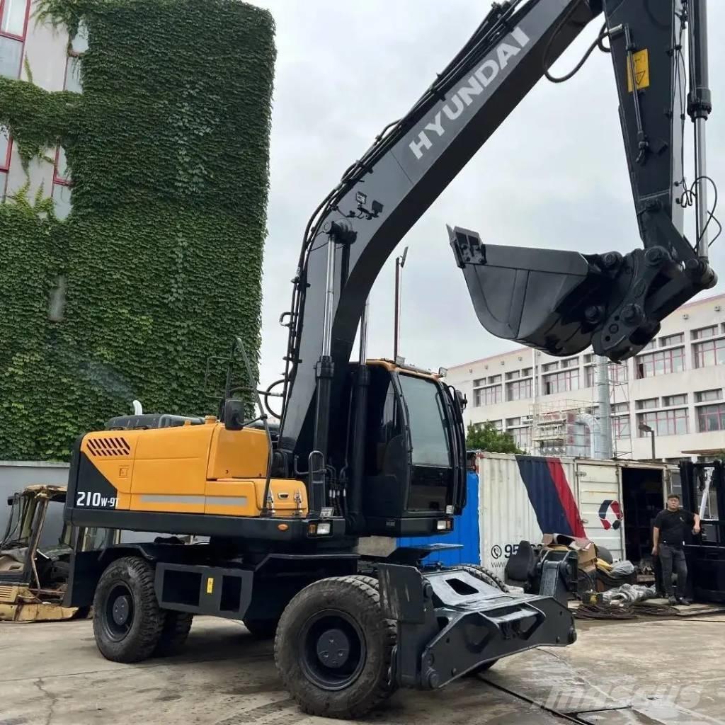 Hyundai R210W-9 Ratasekskavaatorid