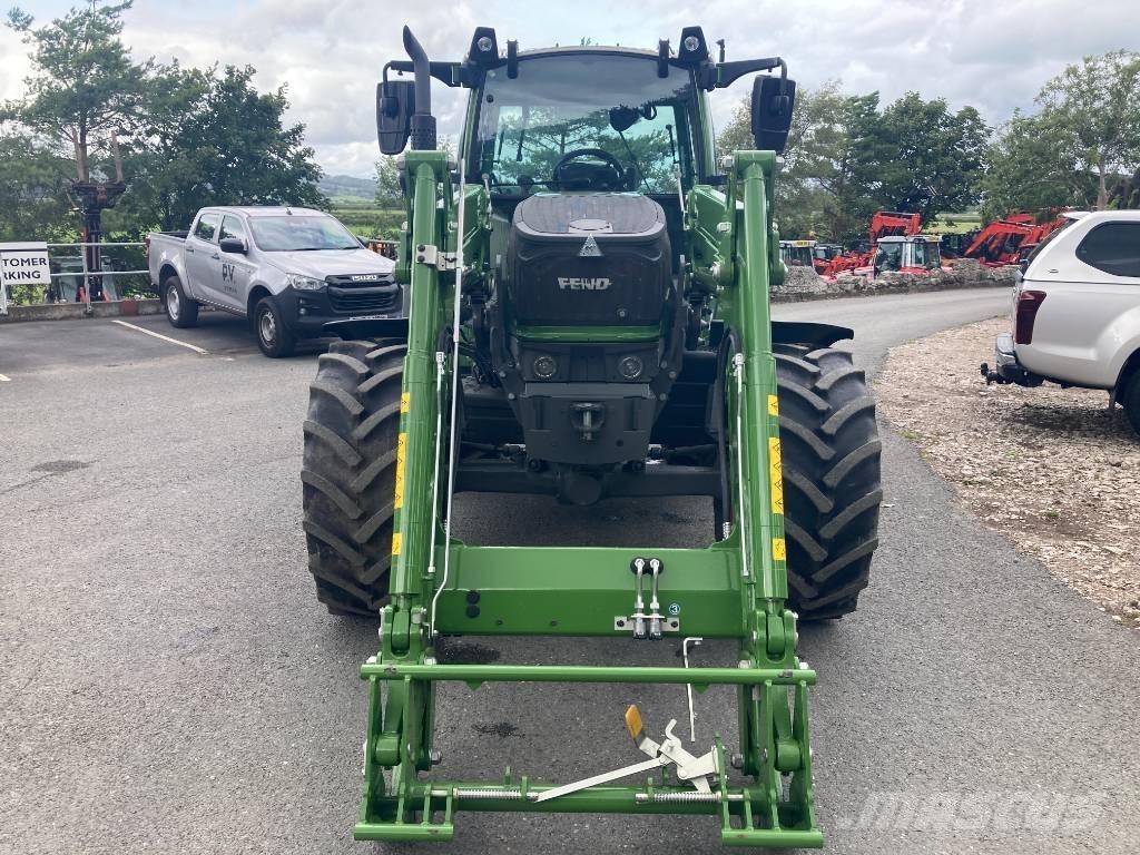 Fendt 211 Traktorid
