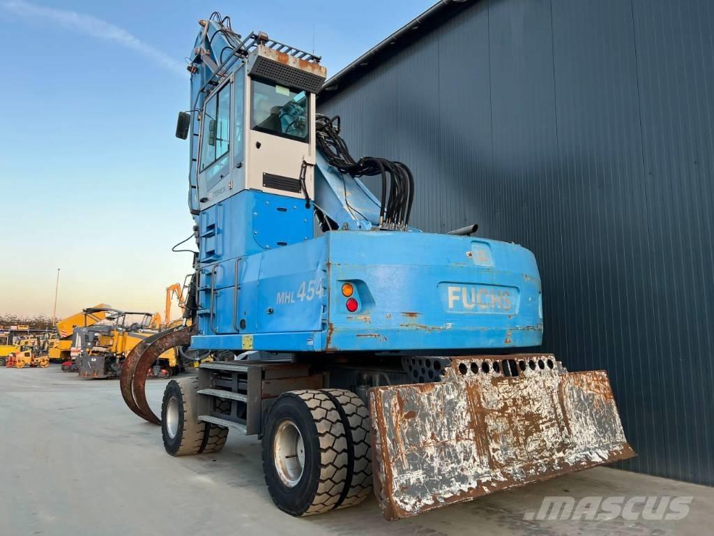 Fuchs MHL454 Materjalikäitlusmasinad