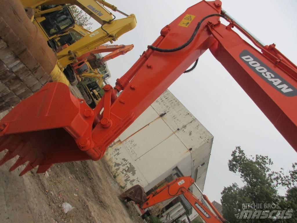 Doosan DH 150 LC-7 Ratasekskavaatorid