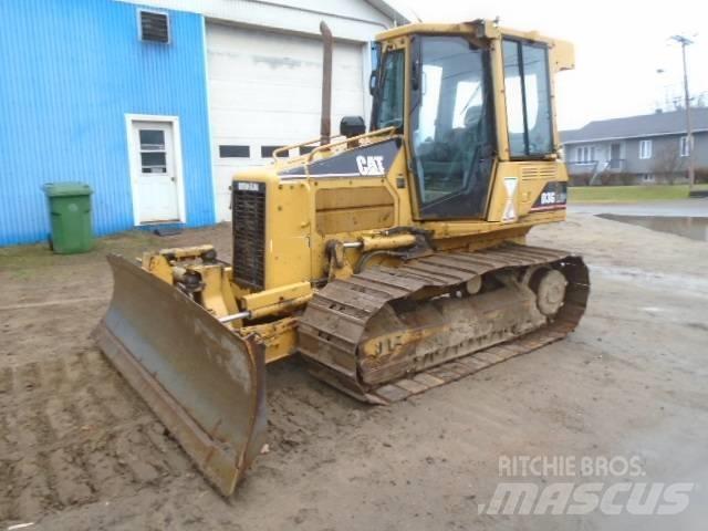 CAT D 3 G LGP Buldooserid