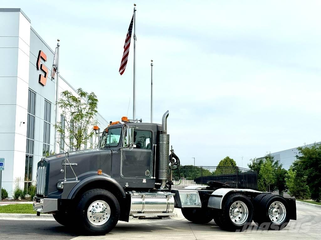 Kenworth T 800 Sadulveokid
