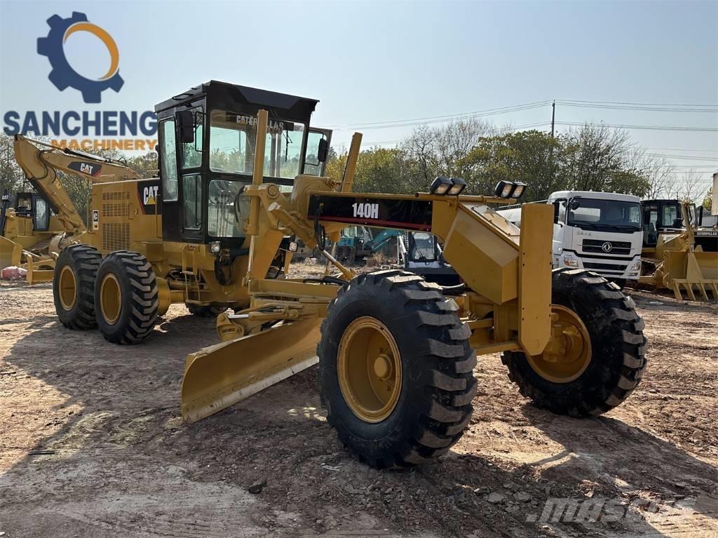CAT 140H Greiderid