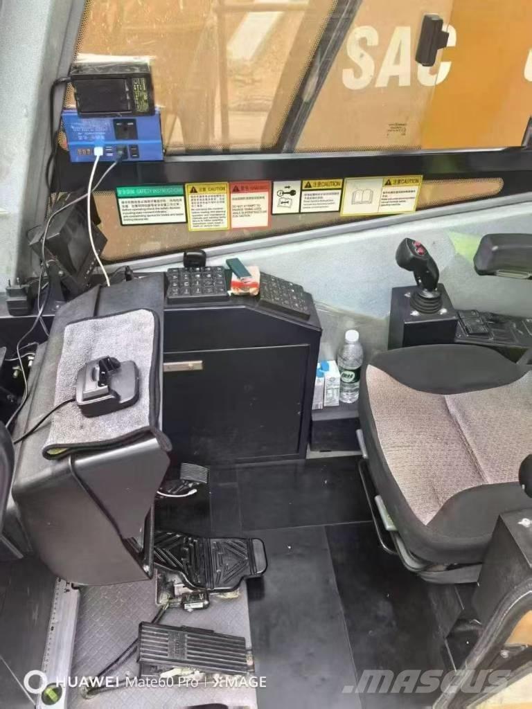 Sany SAC7000 T7 Maastikutõstukid