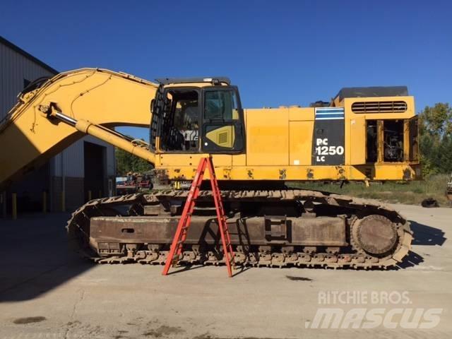 Komatsu PC 1250 LC-8 Roomikekskavaatorid