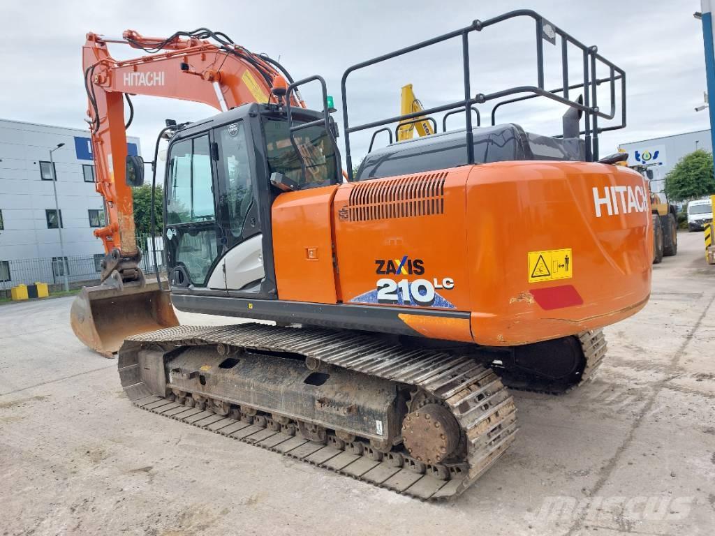 Hitachi ZX210LC-6 Roomikekskavaatorid
