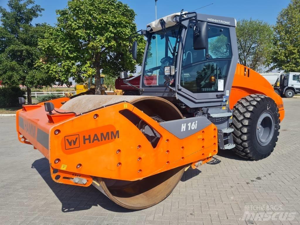 Hamm H 16 i Ühe trumliga rullid