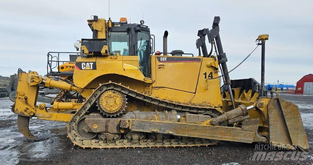 CAT D 8 T Buldooserid