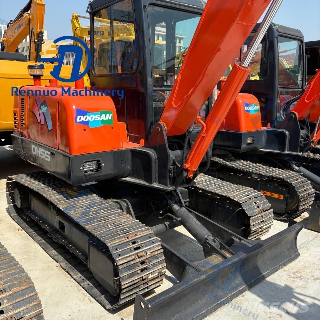 Doosan DH55 Roomikekskavaatorid