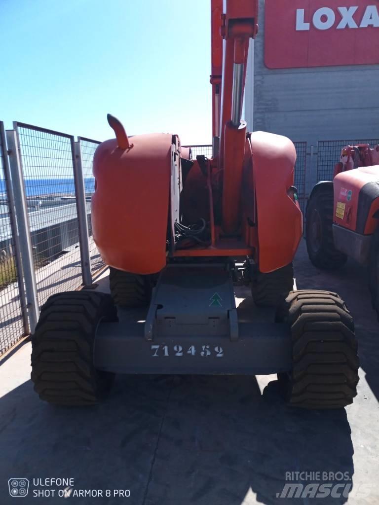 JLG 450 AJ II Iseliikuvad poomtõstukid