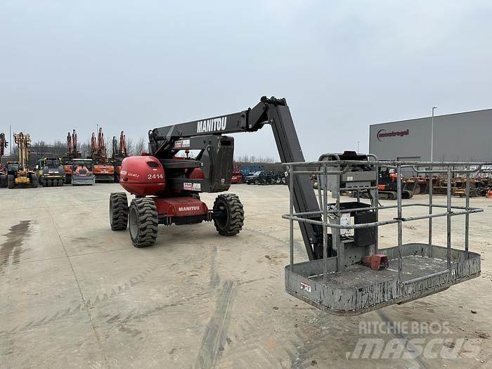 Manitou 200ATJ Iseliikuvad poomtõstukid