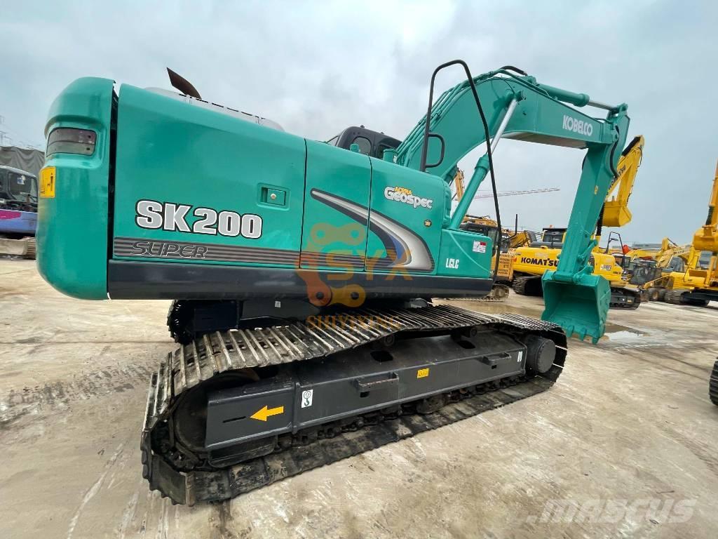 Kobelco SK 200 Roomikekskavaatorid