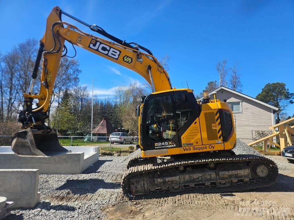 JCB 245 XLR Roomikekskavaatorid