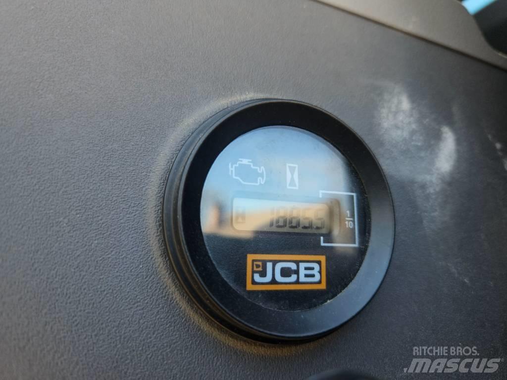 JCB 245 XLR Roomikekskavaatorid