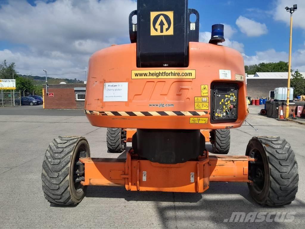 JLG 1500 SJ Teleskoop poomtõstukid