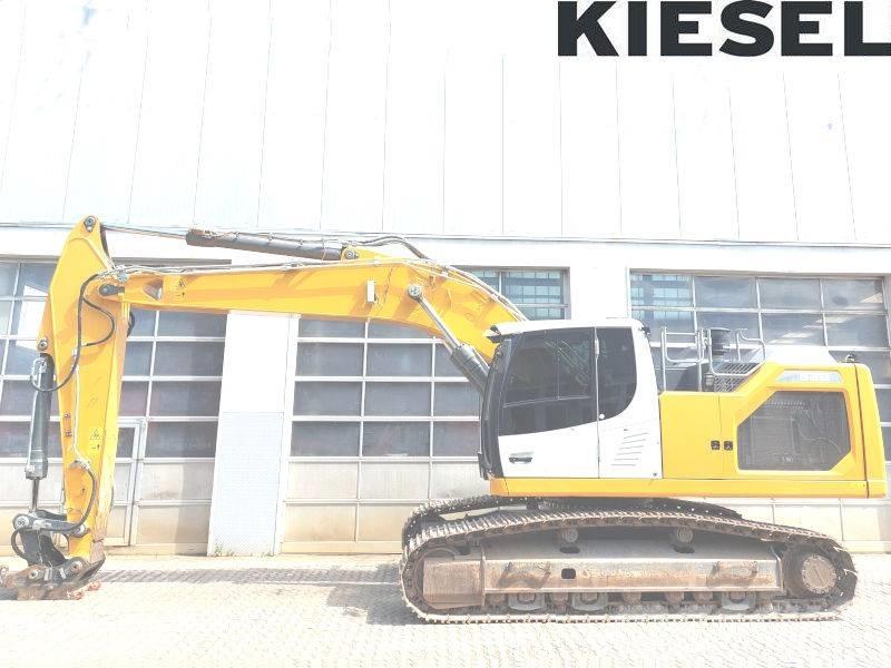 Liebherr R 930 NLC Roomikekskavaatorid