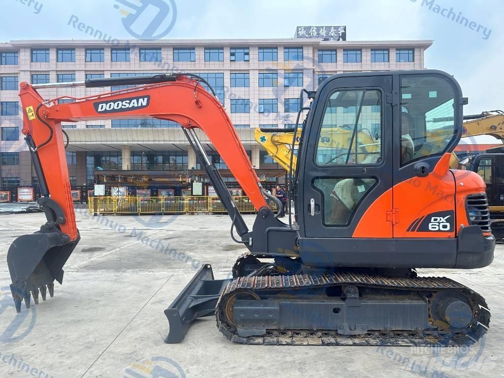 Doosan DX 60 Miniekskavaatorid < 7 t