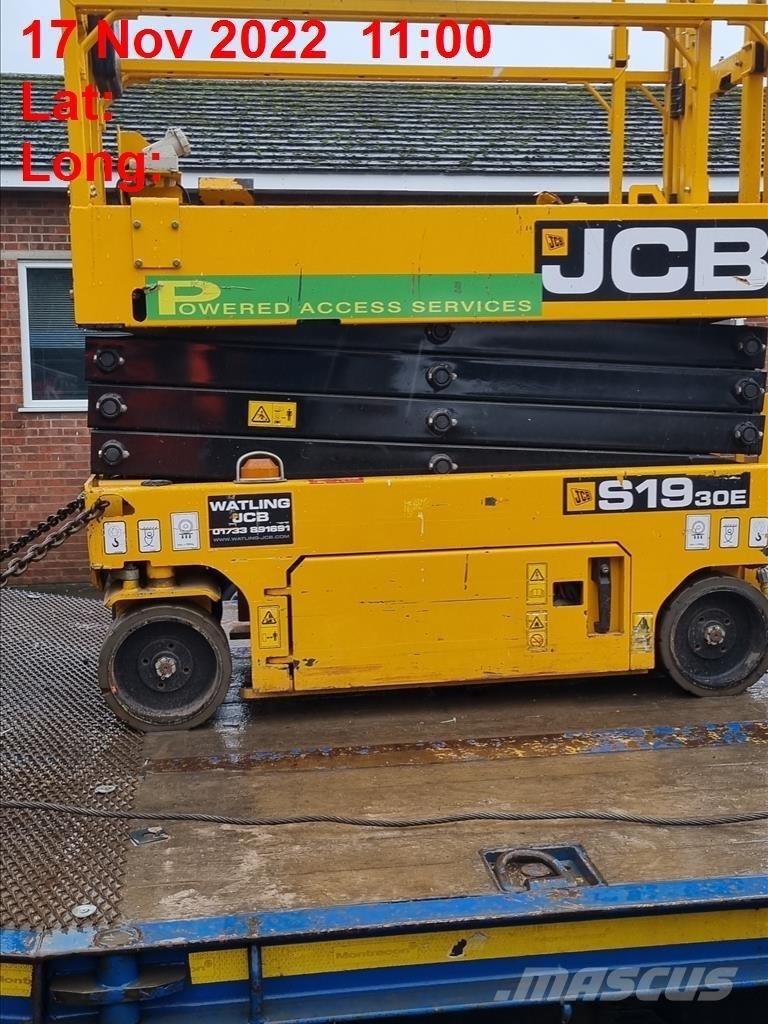 JCB 1930E Käärtõstukid