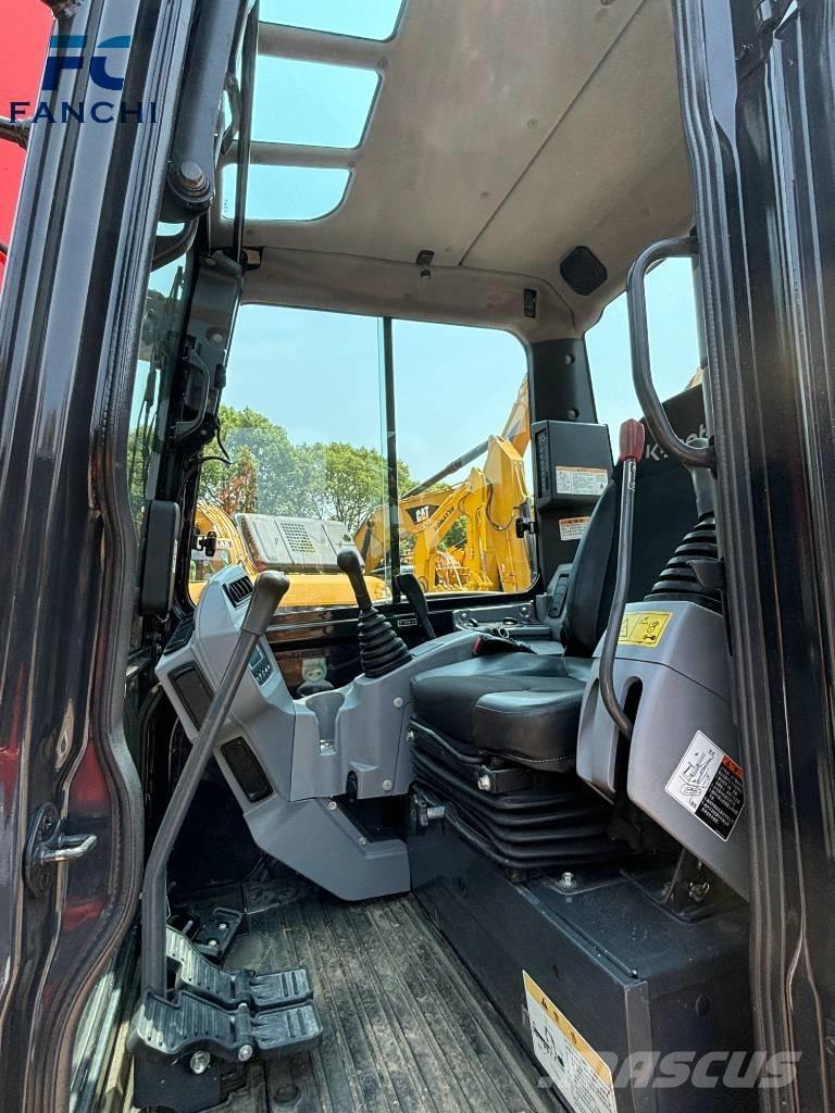 Kubota 163 Roomikekskavaatorid