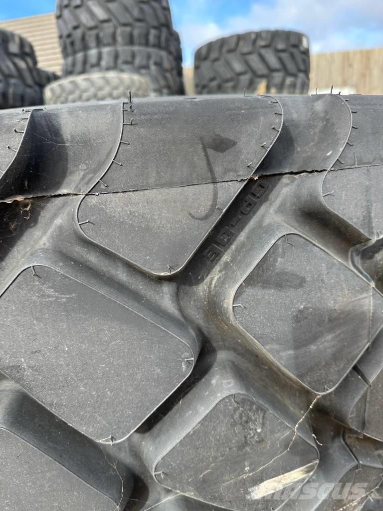 Goodyear 20.5R25 Rehvid, rattad ja veljed
