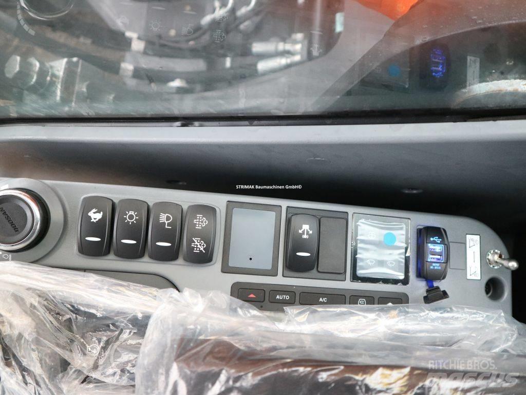 Doosan DX 210 LC-7 Roomikekskavaatorid