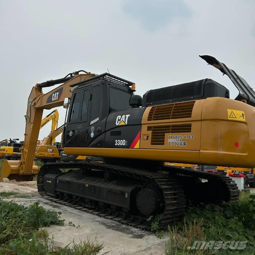 CAT 330D2 Roomikekskavaatorid