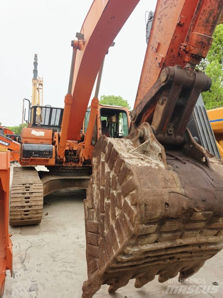 Doosan DX300LC-9C Roomikekskavaatorid