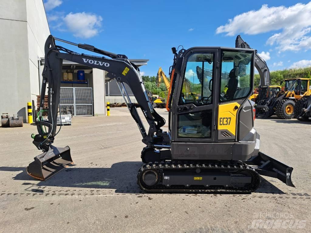 Volvo EC 37 F Miniekskavaatorid < 7 t