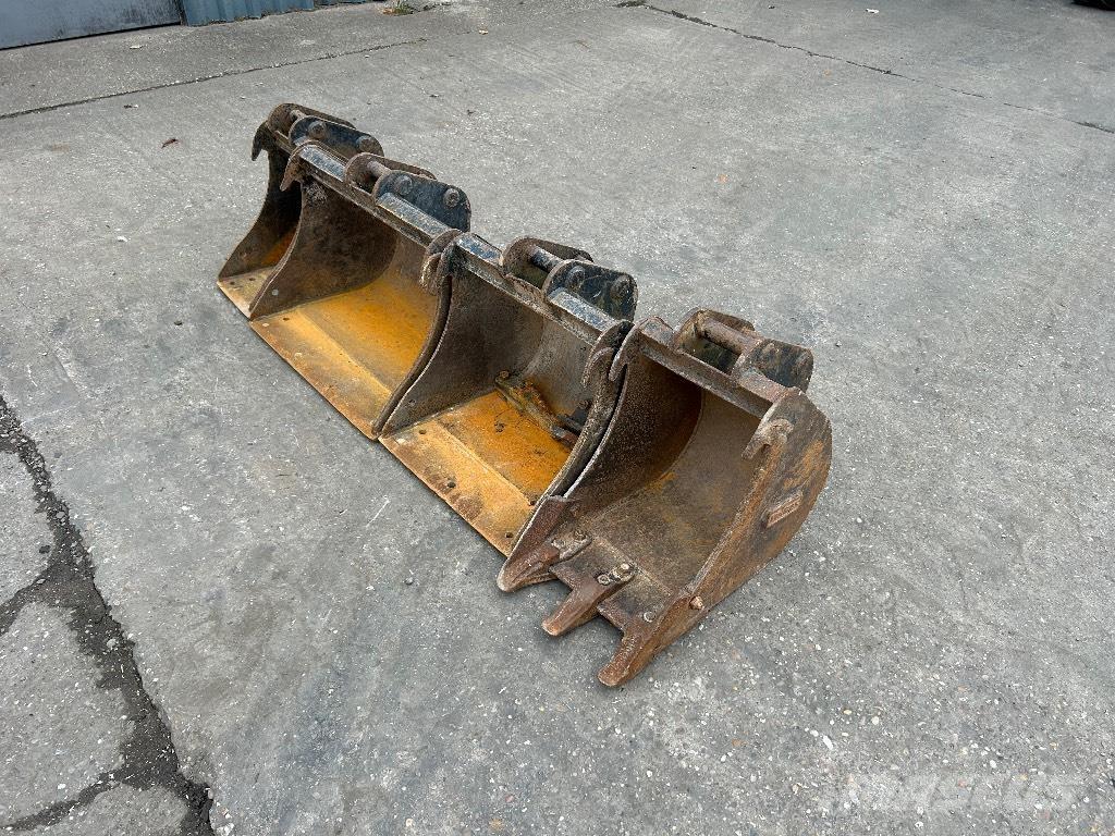 Kubota U27-4 Miniekskavaatorid < 7 t