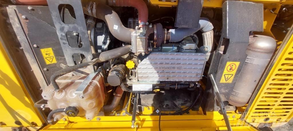 JCB JS 220 X Roomikekskavaatorid