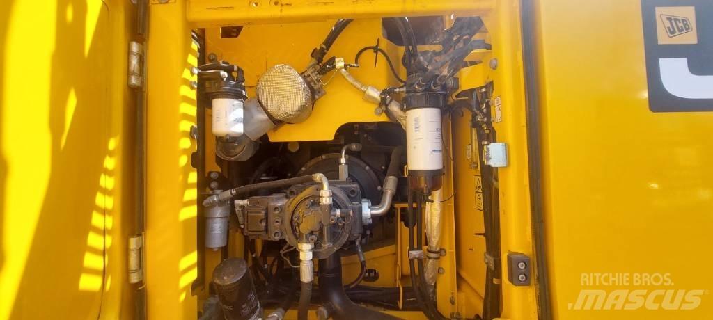 JCB JS 220 X Roomikekskavaatorid