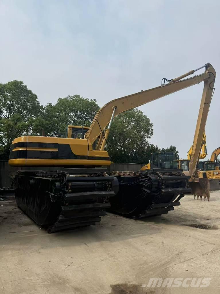 CAT 320 B Amfiib ekskavaatorid