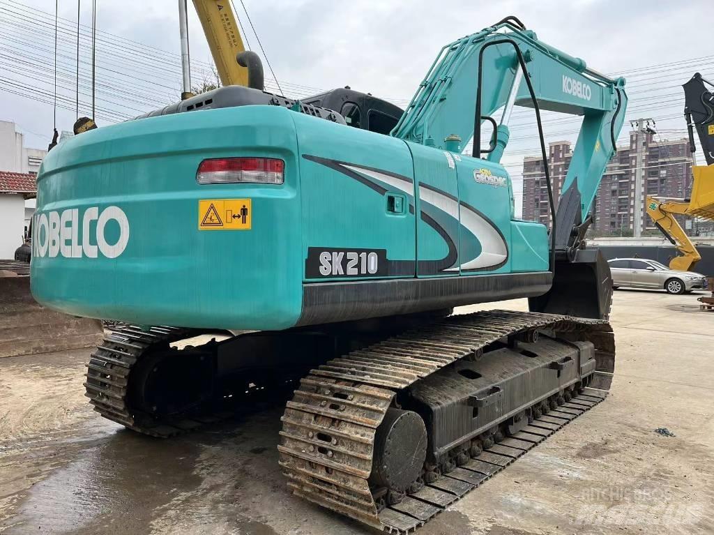 Kobelco SK 210 Roomikekskavaatorid