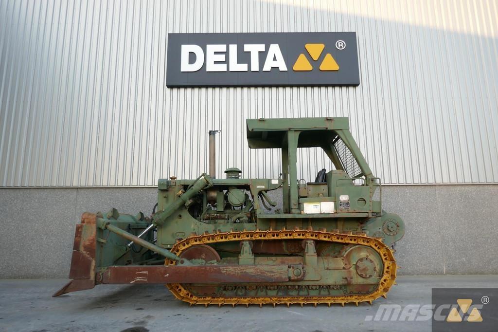 CAT D7G Ex-army Buldooserid