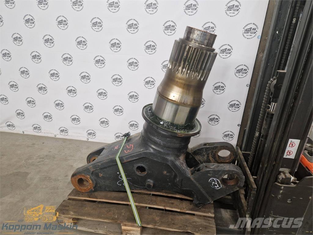 John Deere 1470G Harvesteri kraanad