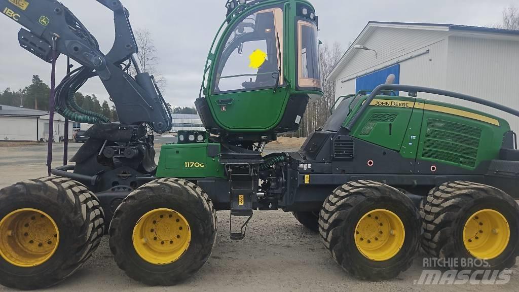 John Deere 1170 G Harvesterid