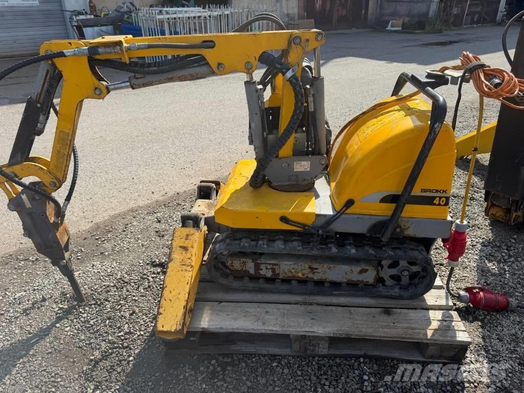 Brokk 40 Lammutusekskavaatorid