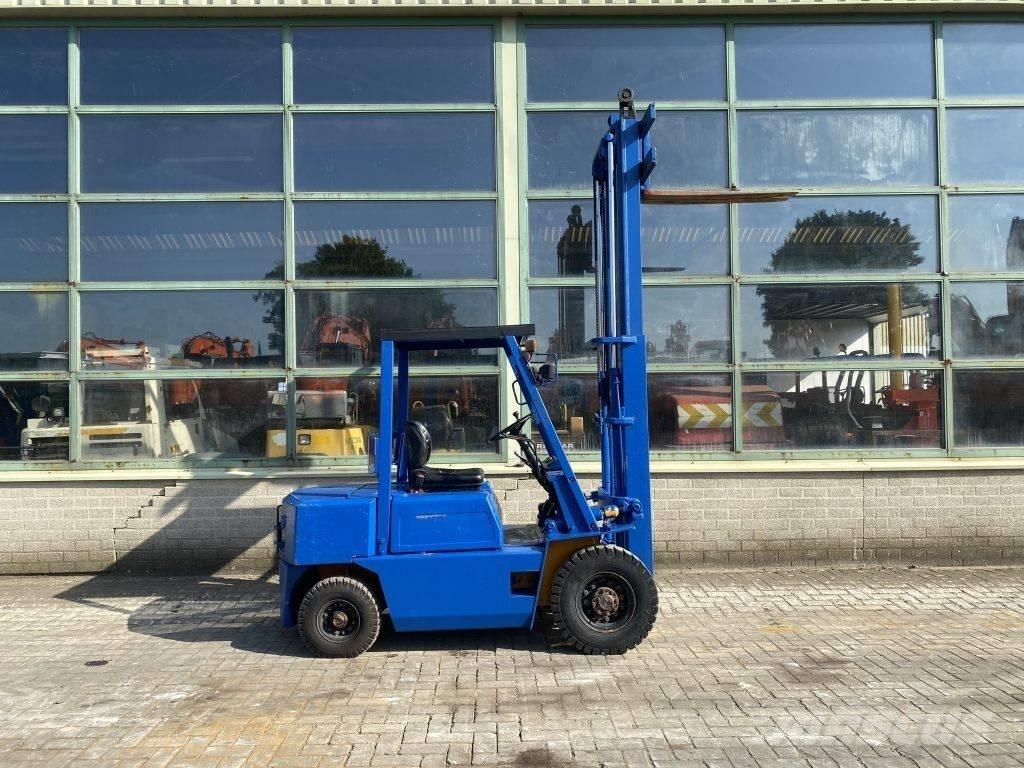 Komatsu FD 28-10 Diiseltõstukid