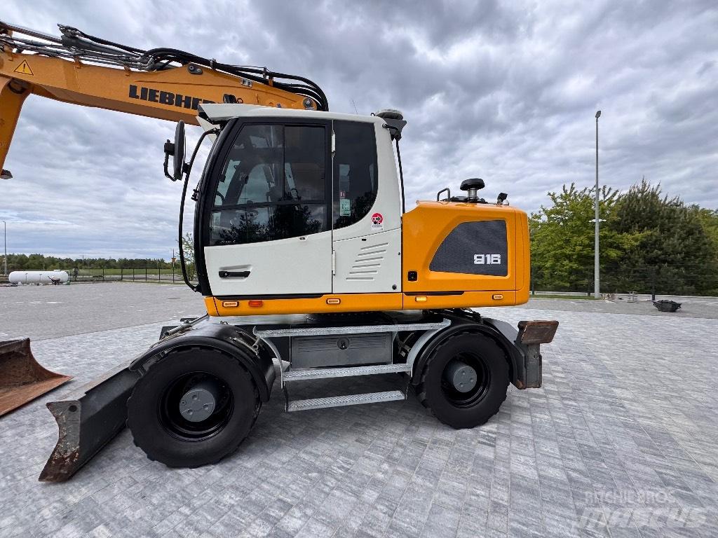 Liebherr A 916 Ratasekskavaatorid