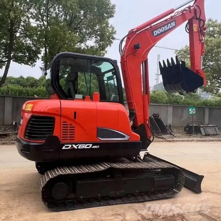 Doosan DX60-9C Miniekskavaatorid < 7 t